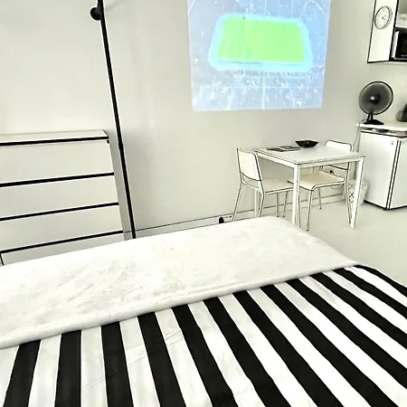 2d Apartment